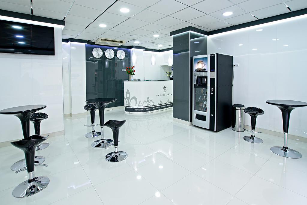 אלדה Hostal Carrizo מראה חיצוני תמונה